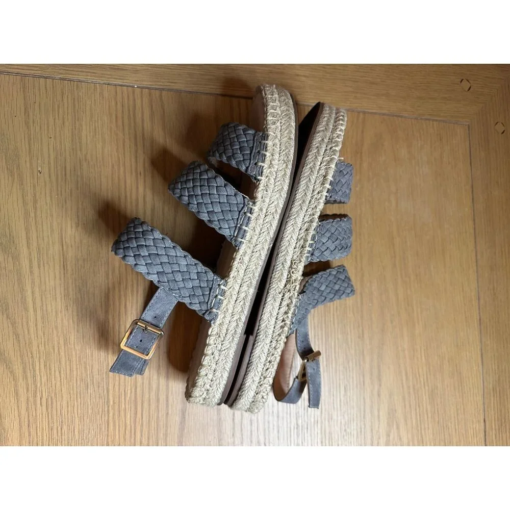 Chase & Chloe Women's Woven Strap Platform Sandals Lot of 2 Black & Gray Size 9